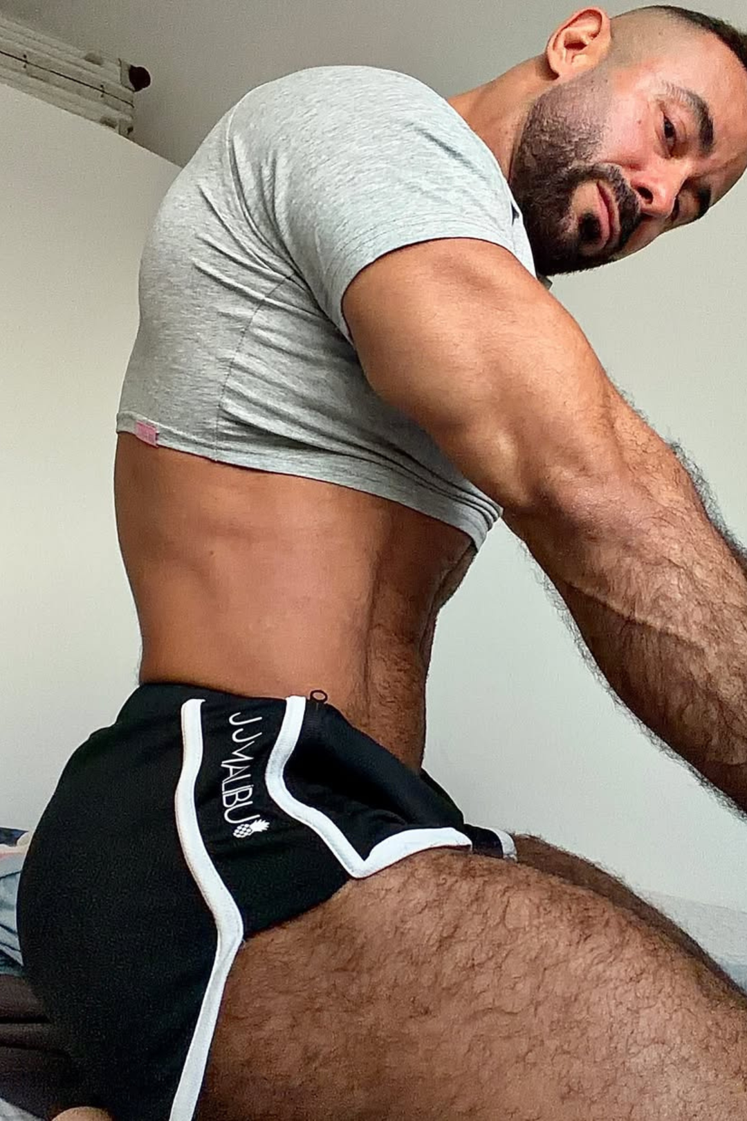 Muscle-Fit Crop Tee - Free Verse