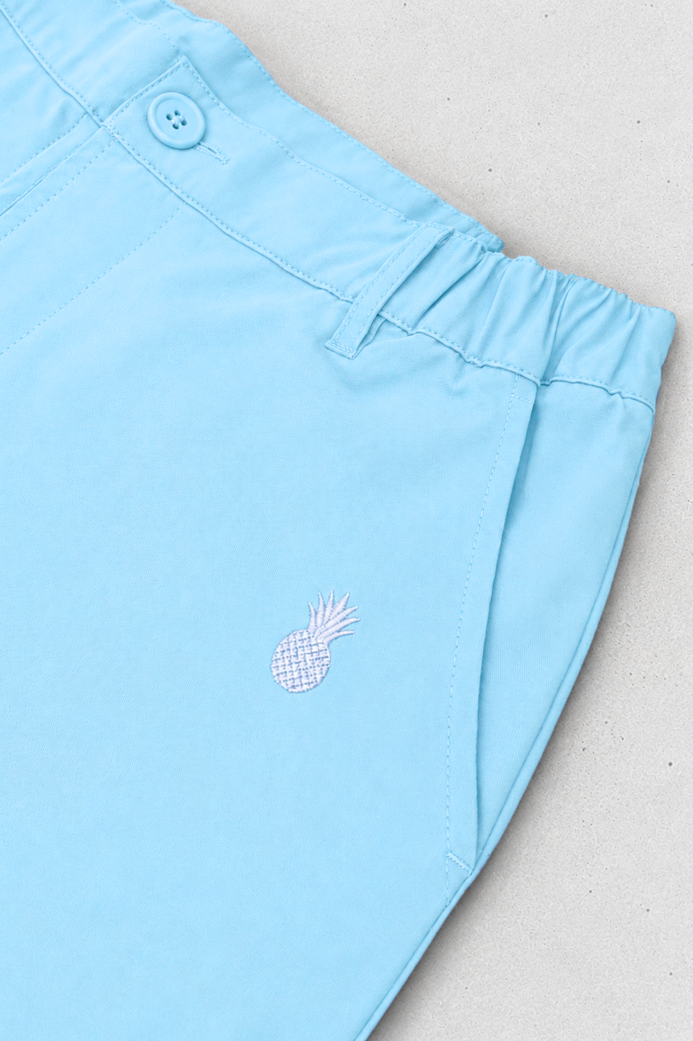 Muscle-fit Men's 2.5'' Stretchy Chino Shorts - Pale Blue